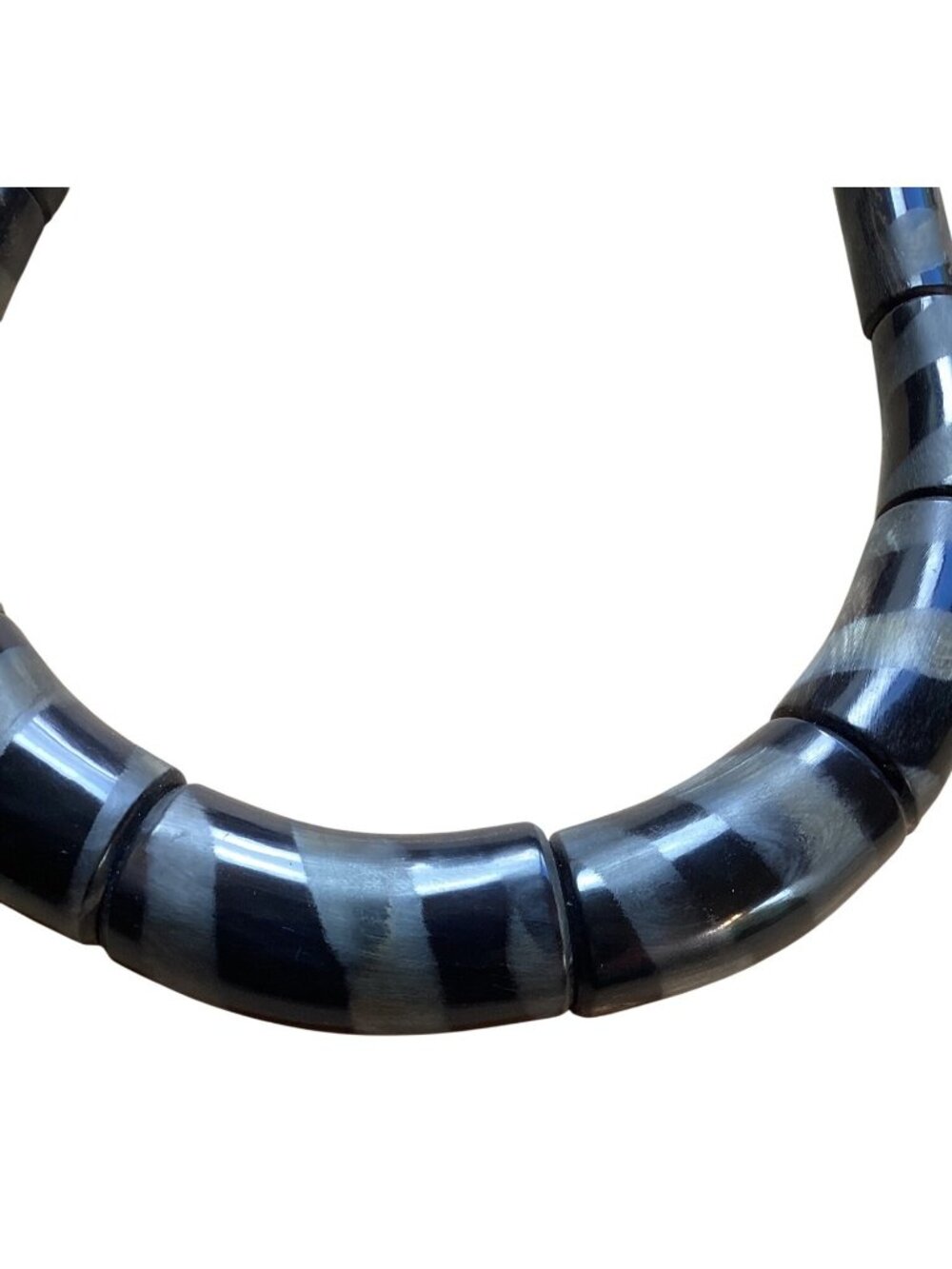 Vintage Chunky Wood and Lucite Collar Necklace in Black 1970s or Older - Picture 2 of 5